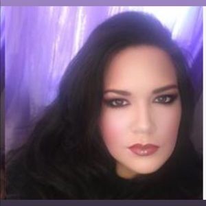 Meet your Posher, Wendy